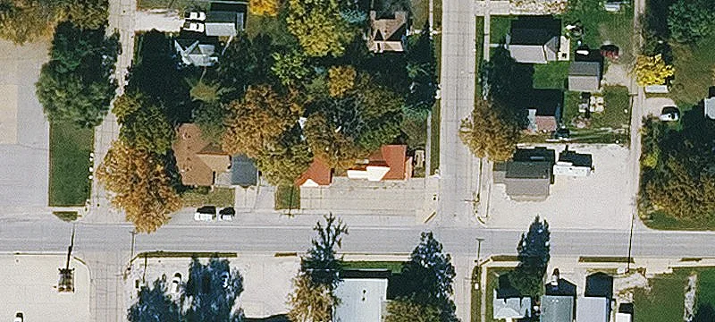 209 2nd St