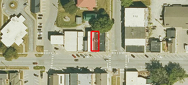 105 Main St