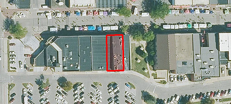 400 Main St