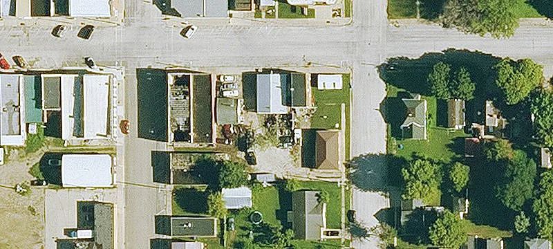 211 Main St