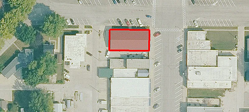 325 Main St