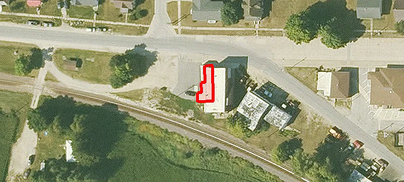 306 Main St