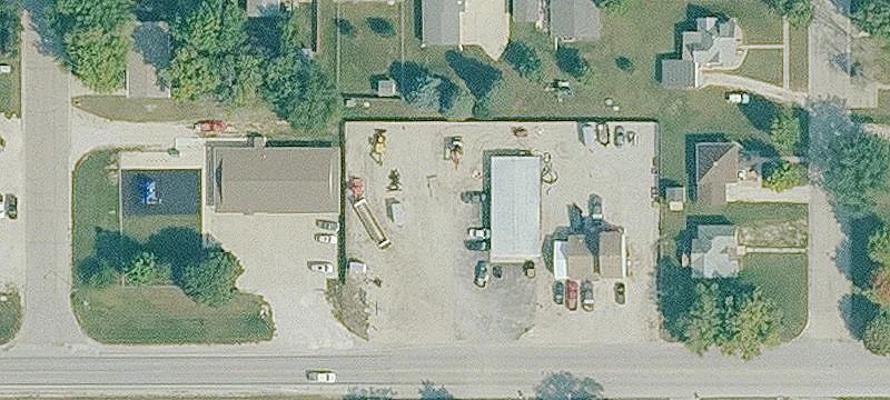 904 Elm Ave