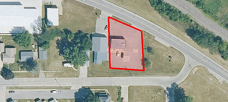 1610 Main St