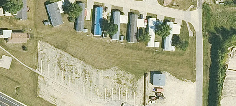 1900 Hwy 64th E