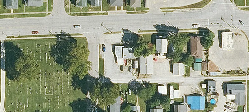 2028 Ave E Ave