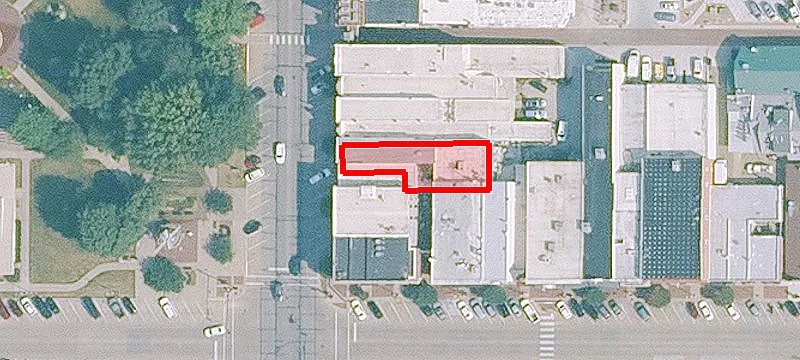 808 Main St
