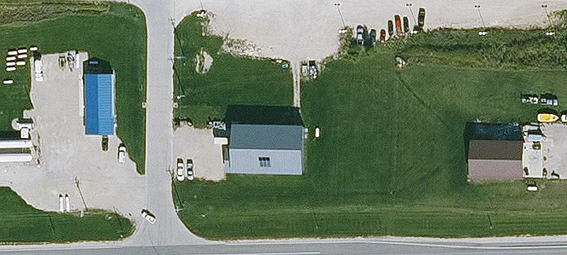100 Oak St