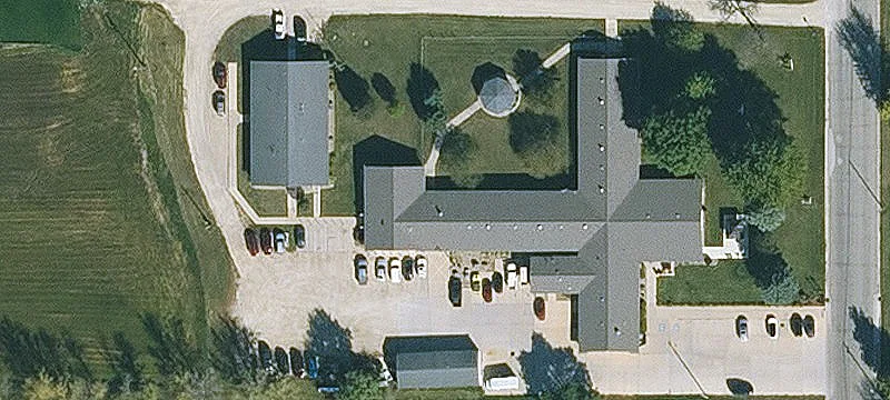 915 Woodland Ave