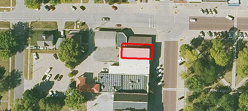 502 Elm St
