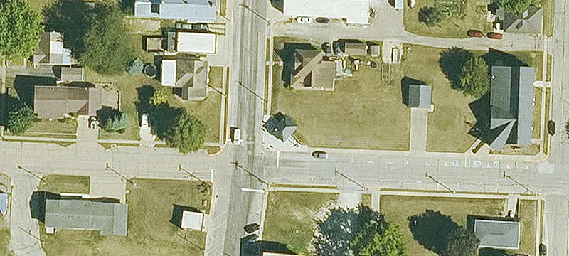 401 Main St