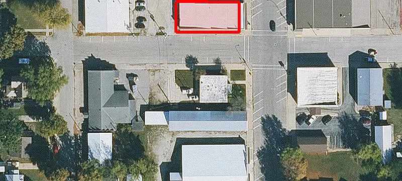 402 Main St