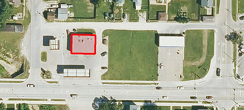 1521 Ave H H