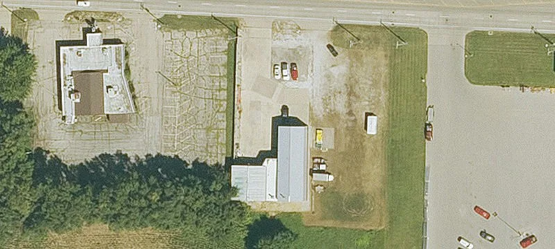 4902 Ave O O