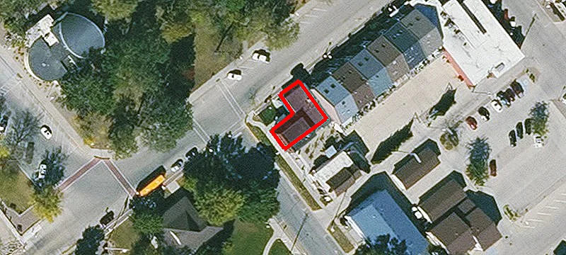203 Main Ave
