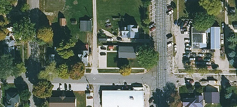 303 Main St
