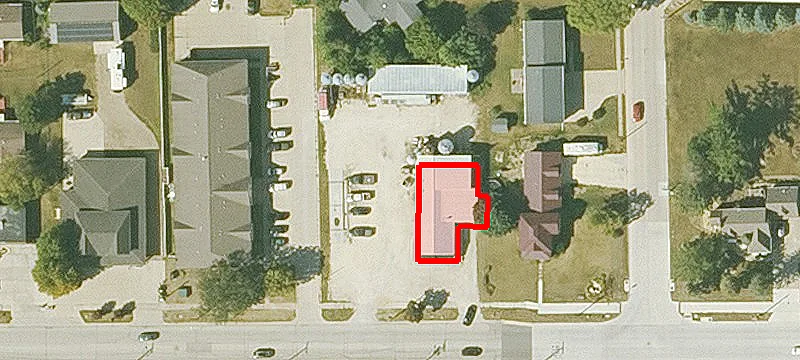 918 Main St