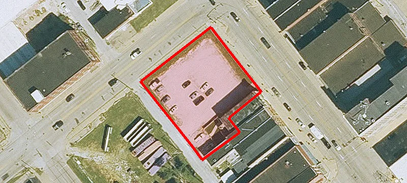 624 Main St