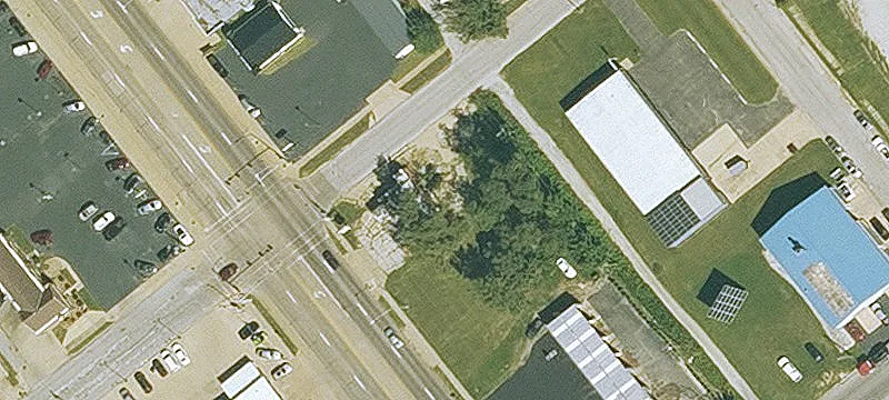 1727 Main St