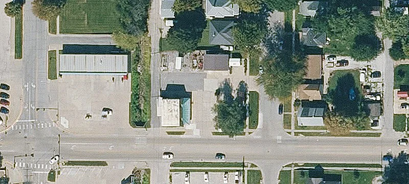106 7th St