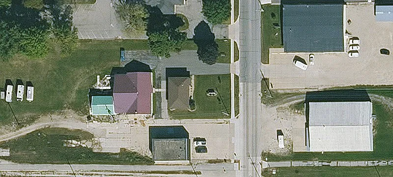 1209 Main St
