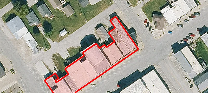 727 Main St