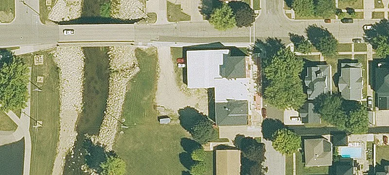 310 2nd SE St