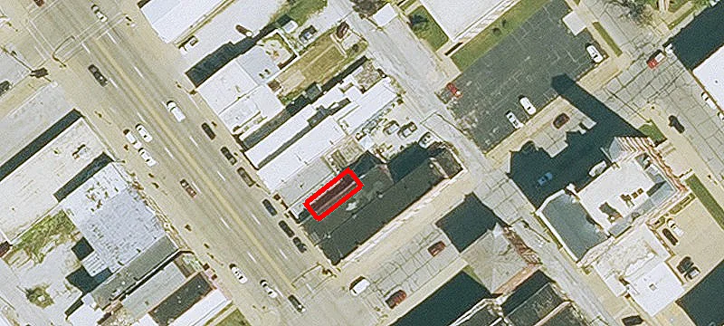 707 Main St