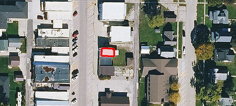 211 Main St