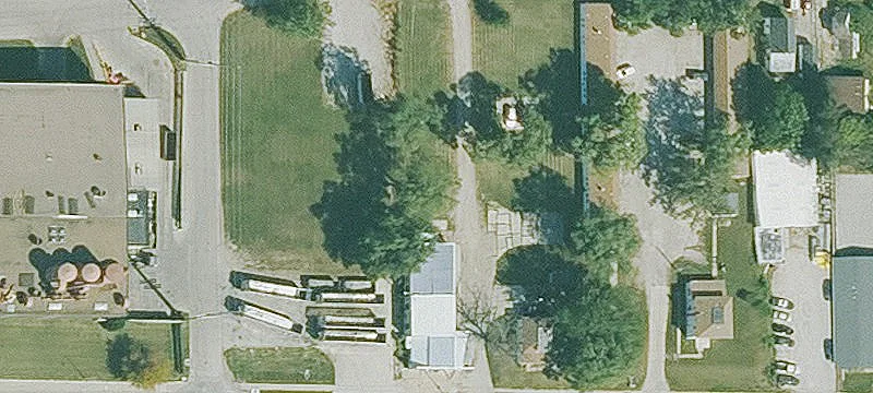 513 Lincoln Way
