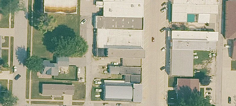 126 3rd St