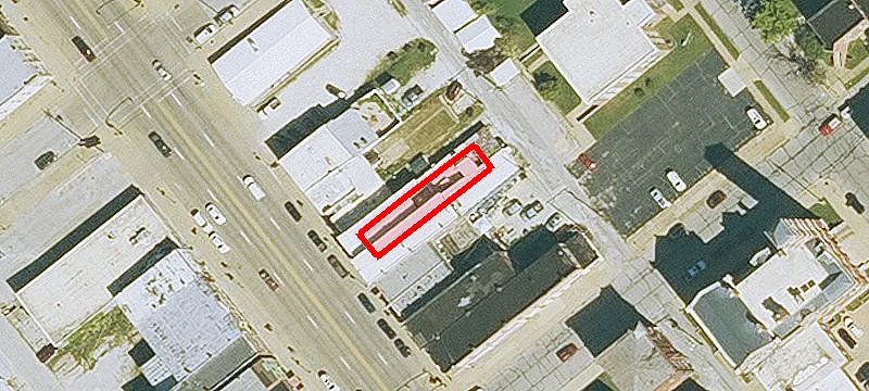 711 Main St