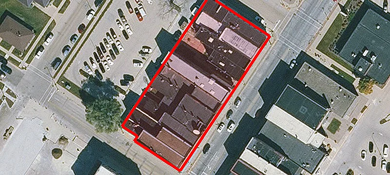 211 Main St