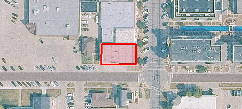 701 Main St
