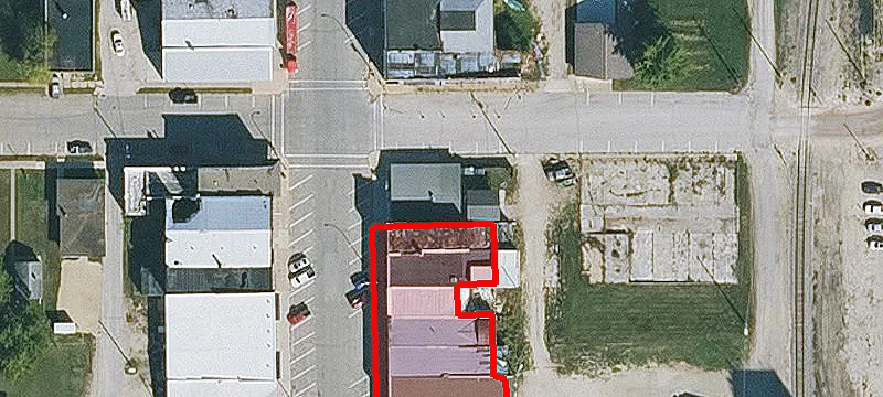 303 Main St