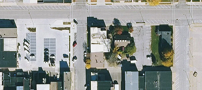 118 Moore St