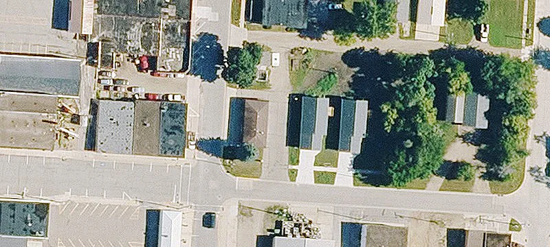 205 4th St