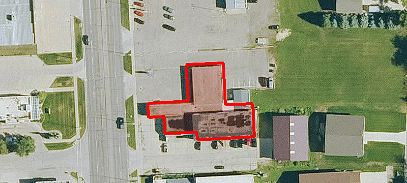 920 Grand Ave