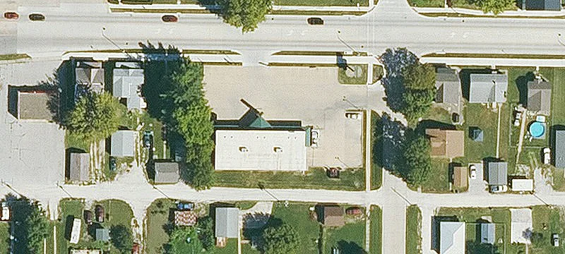 1702 Ave H H