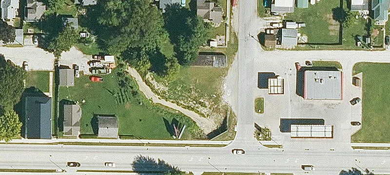 1601 Ave H H