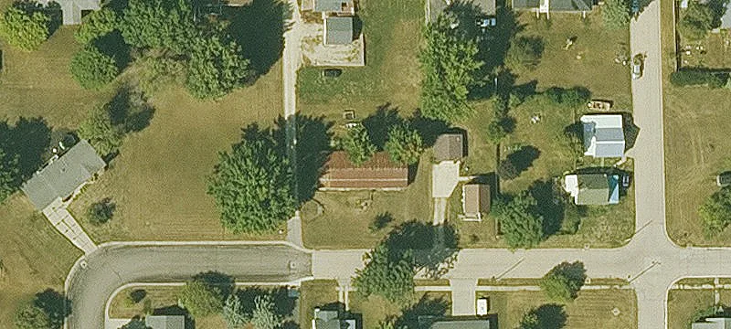 504 1st St