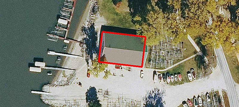 96 Lakeshore Dr