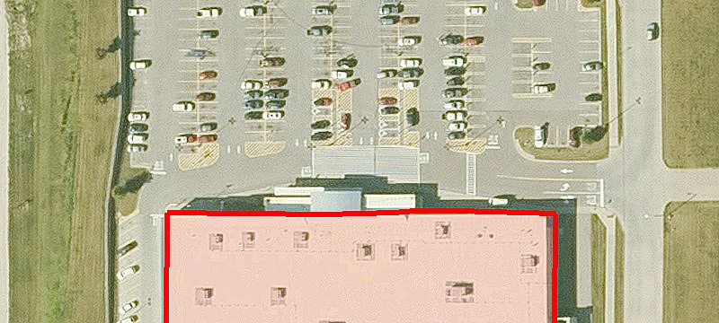 1220 Main St