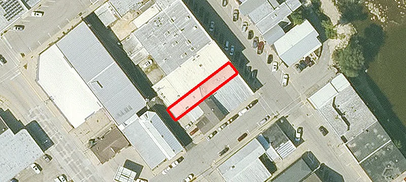 126 Main St