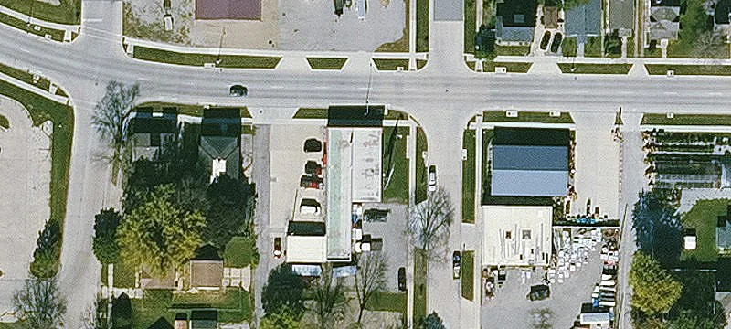 203 6th SW St