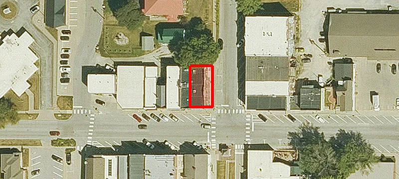 101 Main St