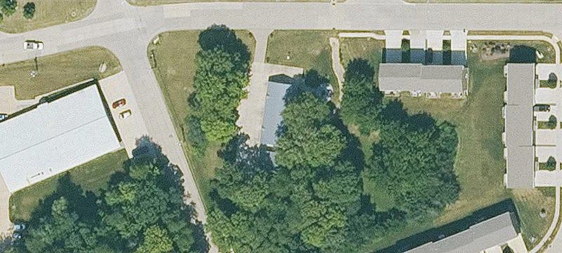 1698 Iowa Dr