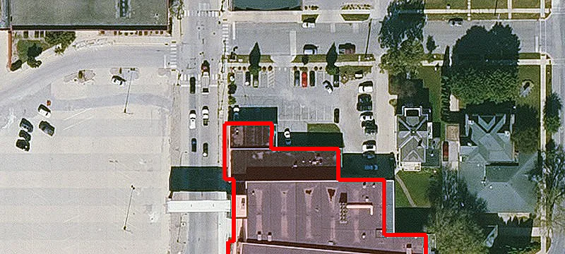 215 Delaware Ave
