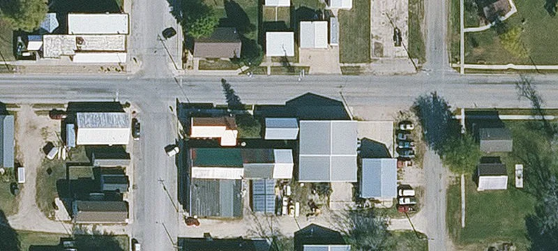 711 Main St