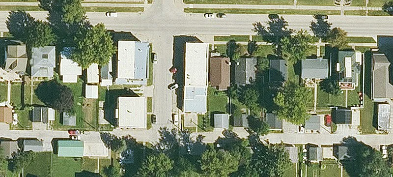 1034 Ave E Ave